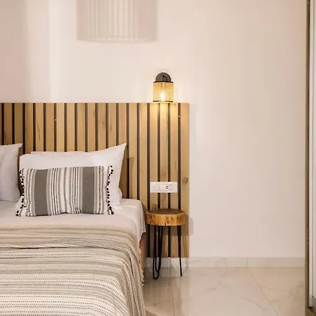 Xenia, Relaxing Private Pool & Hydromassage By Mindyourvilla