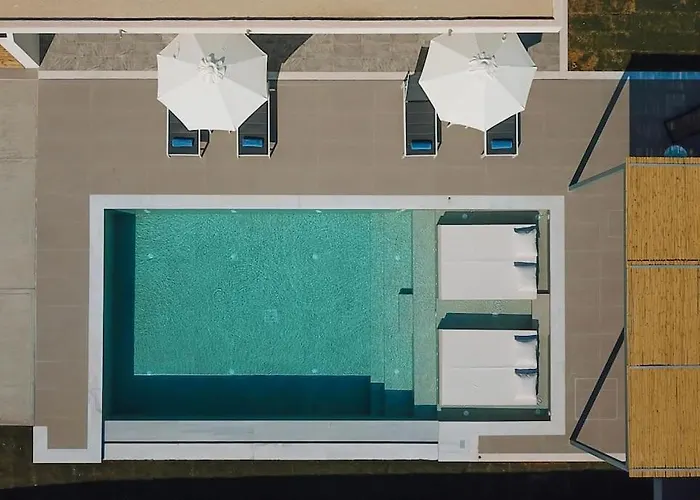 Villa Xenia, Relaxing Private Pool & Hydromassage By Mindyourvilla *
